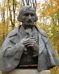 Памятник Гоголю, Яготин.