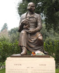 Памятник Гоголю, Рим.